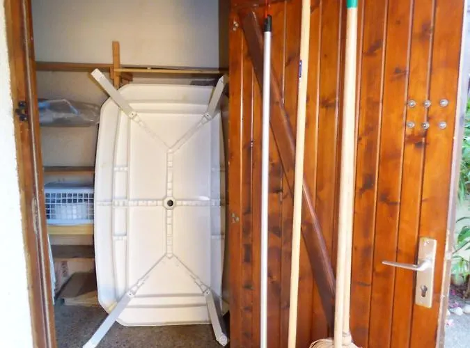 Finette 4a 2e 1bb Park Vakantiehuis Gruissan